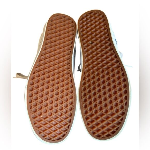 Vans Old Skool Canvas Low Top Sneaker All Over Logo Mens 8.5 Womens 10 - Picture 3 of 9